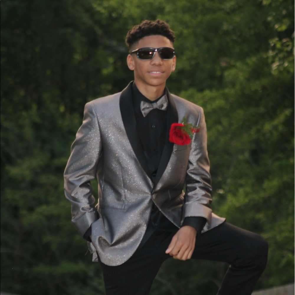 Meet your Posher, Bj